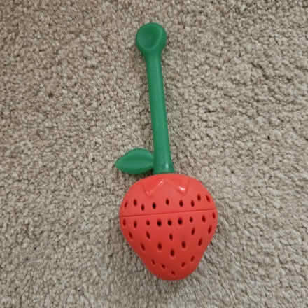 Photo of free Novelty tea/herb strainer (Twickenham TW1) #1
