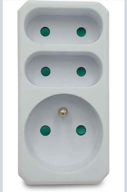 Photo of free Velamp ADAT-FR-3 Triple Wall Socket Adapter EU Type E Multi (Stretford M32) #2