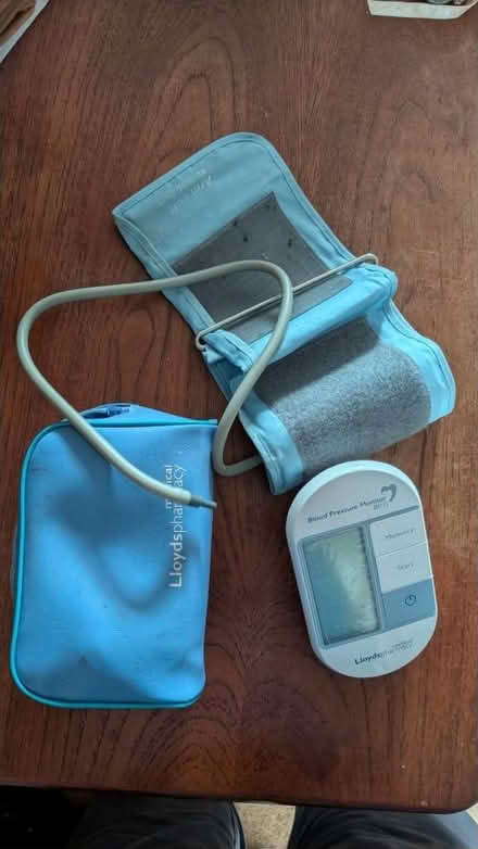 Photo of Blood pressure monitor (Canterbury CT6) #1