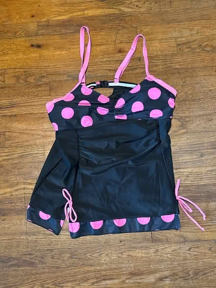 Photo of free 1X Bathing Suit Top (Clason Point Bronx NY) #1