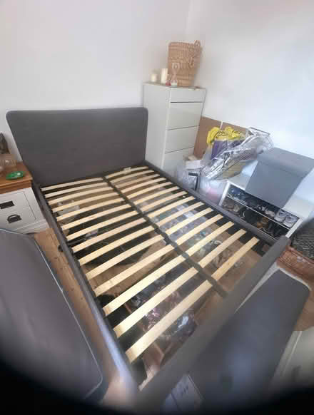 Photo of free Double bed (Se6 2ha) #1