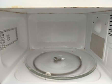 Photo of free Microwave (Co33rx Colchester) #2