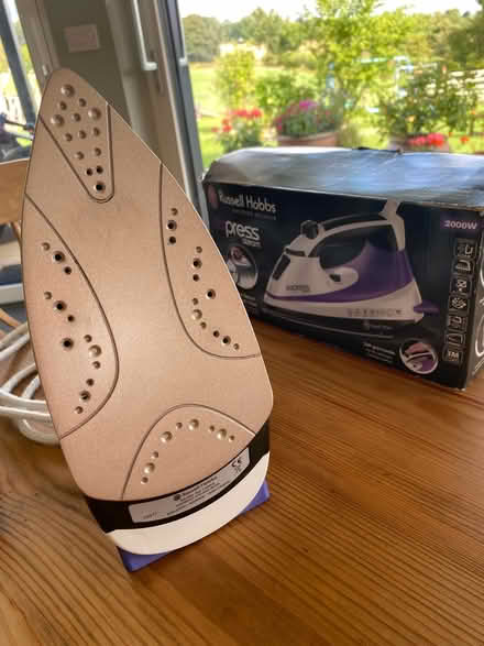 Photo of free Russell Hobbs steam iron (Stainton CA11) #4