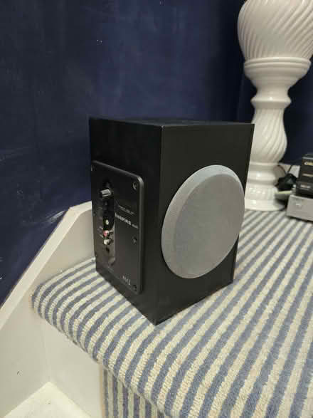 Photo of free Speaker (Halton HP22) #1