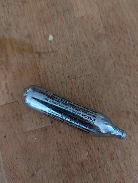 Photo of free Umbrex 12g co2 capsule For inflating bike tyres (Hugus TR3) #2