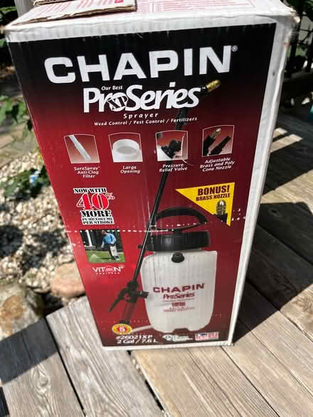 Photo of free Chapin 2gal Pro-Series Sprayer (Aylmer Lakeview Terrace) #1