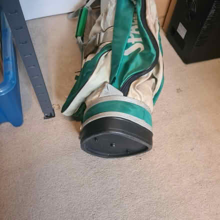 Photo of free Golf Bag (Isleworth TW7) #2