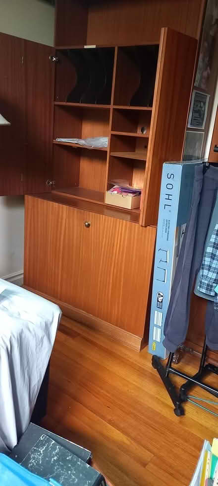 Photo of free Mahogany cabinet (Lower Plenty Vic 3093) #2