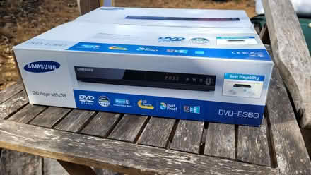 Photo of free Simple DVD Player (Walton-on-Thames KT12) #1