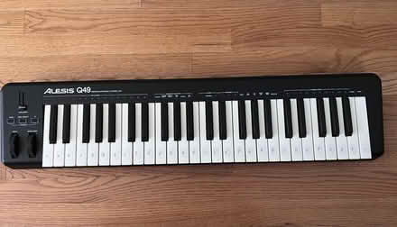Photo of free Alesis Keyboard Controller (Maywood) #2