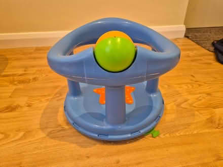 Photo of Baby seat for bath (Weybridge KT13) #1