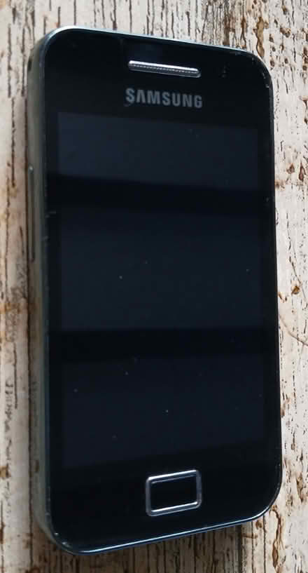 Photo of free Samsung Phone (Lanesfield WV4) #1