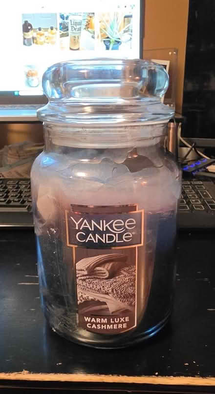 Photo of free Scented candle (13 1/2 and Farmington) #1