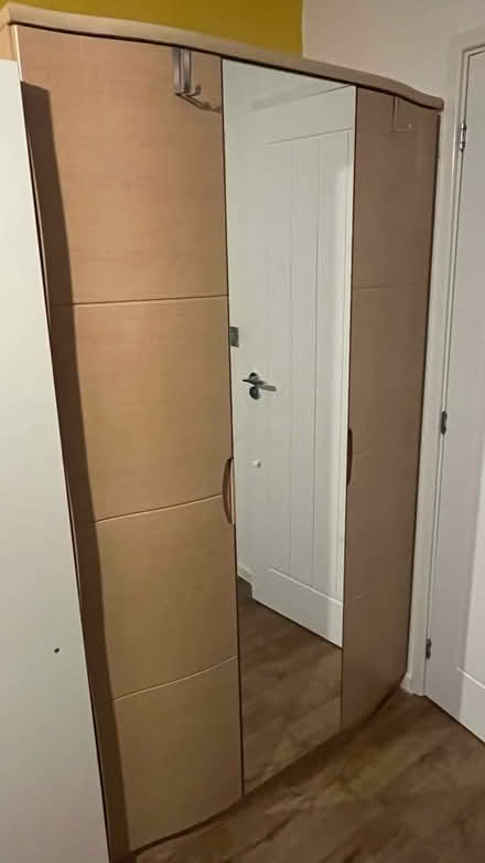 Photo of free wardrobe #1 (Gateacre L27) #1
