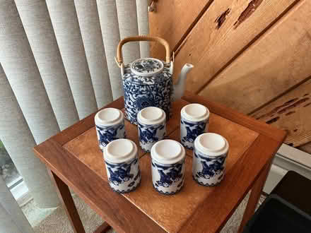 Photo of free Tea Pot with 6 tea cups (Lucas Valley) #1