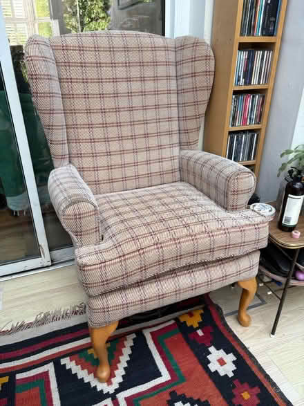 Photo of free 3 piece suite (East Finchley N2) #3