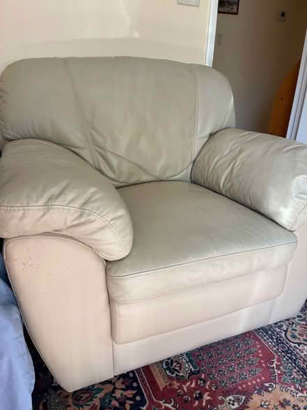 Photo of free Leather beige chair (Sunnyvale) #3