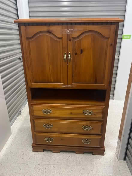 Photo of free Dresser (Naperville) #1
