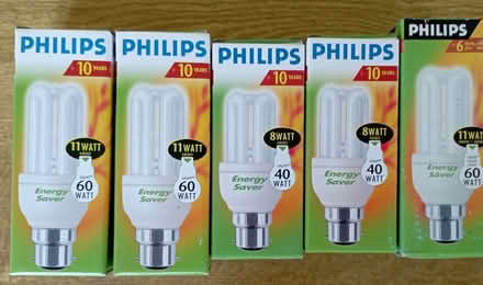 Photo of free Energy saver lightbulbs (Kilby Bridge LE18) #1