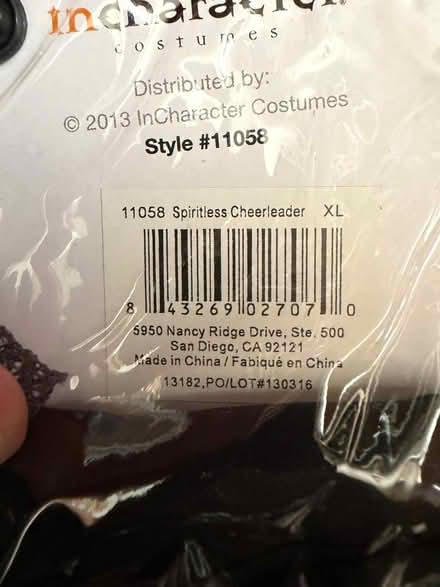 Photo of free Halloween Cheerleader outfit (Queslett B44) #2