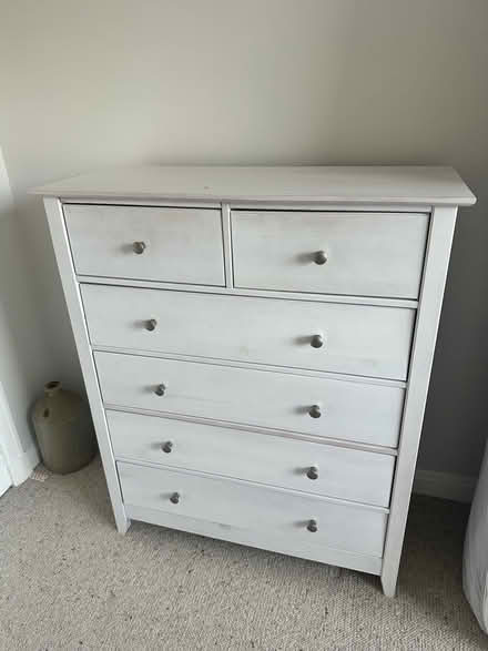 Photo of free chest of drawers white (Liberton EH16) #1