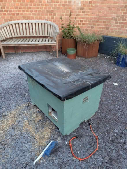 Photo of free Animal/Cat/Hedgehog House (Wantage, OX12) #2