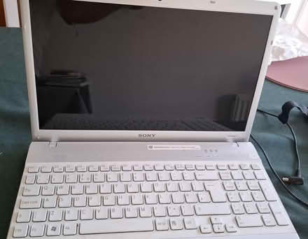 Photo of free Sony VAIO laptop (not booting) (Headington OX3) #1