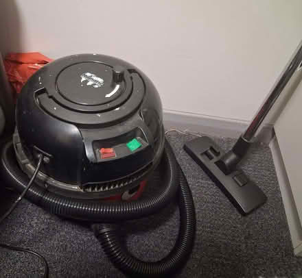 Photo of free Henry Hoover (Mile End E1) #1