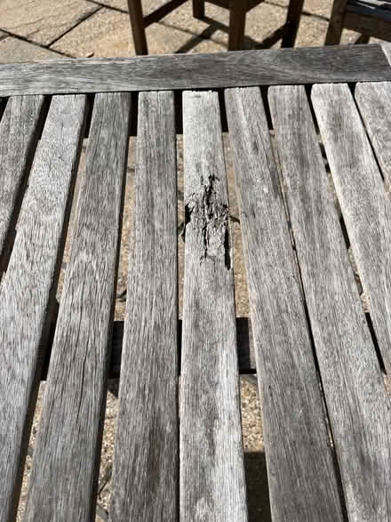 Photo of free Square outdoor table (Bell Bar AL9) #2
