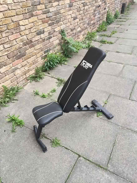 Photo of free Gym bench (Brixton SW9) #3