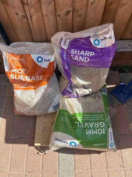 Photo of free Gravel/Sharp Sand/Sub base (E9) #1