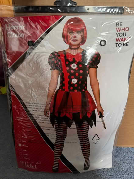 Photo of free Women’s Horror Clown fancy dress costume (Queslett B44) #1