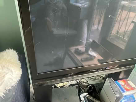 Photo of free Plasma tv 42inch and stand (WD3 Near Aquadrome) #2