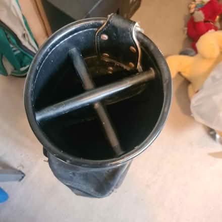 Photo of free Dunlop Golf Bag (Isleworth TW7) #4