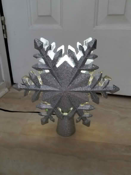 Photo of free Christmas tree topper (Hunt Club) #2