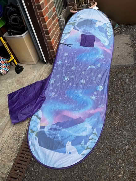 Photo of free Kids over the bed (New Marston OX3) #1