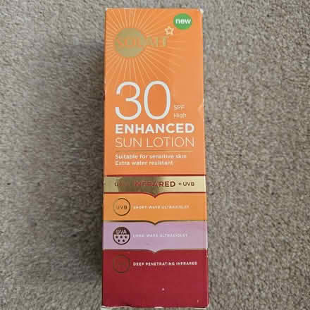 Photo of free SPF 30 lotion (Twickenham TW1) #1