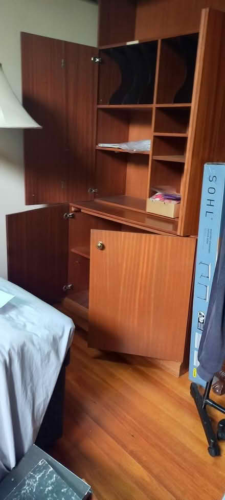 Photo of free Mahogany cabinet (Lower Plenty Vic 3093) #1
