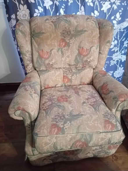 Photo of free Floral arm chair (Banbury) #1