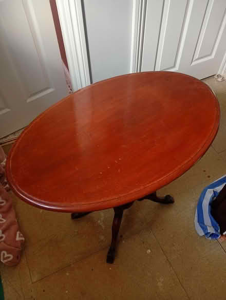 Photo of free Side table (Bampton OX18) #1