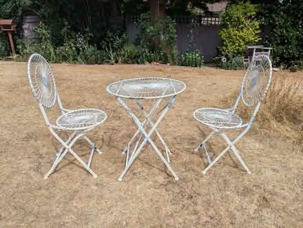 Photo of free Garden table & chairs (Uckfield TN22) #1
