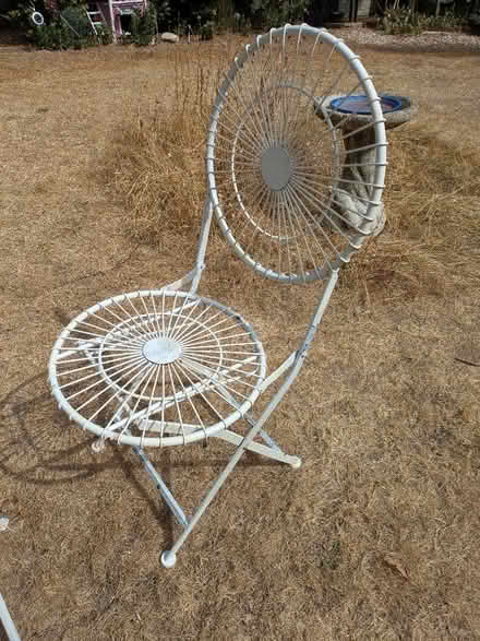 Photo of free Garden table & chairs (Uckfield TN22) #4