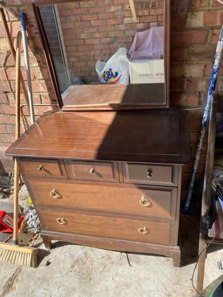 Photo of free Dressing table (Bromley Common BR2) #1