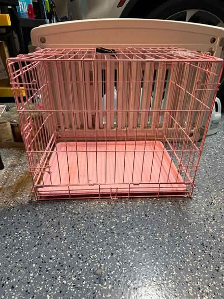 Photo of free Small pink dog crate (Stone Oak) #1