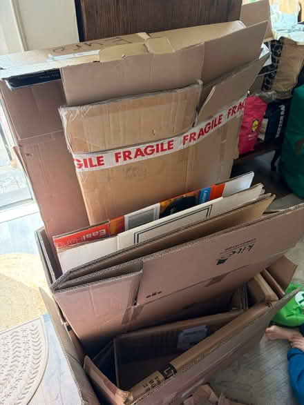 Photo of free Loads of medium and large boxes (edgbaston B16) #1