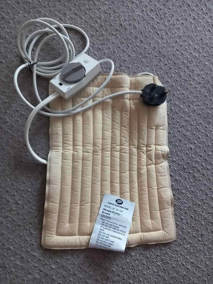 Photo of free Heated electric pad (Bury St Edmunds IP33) #1