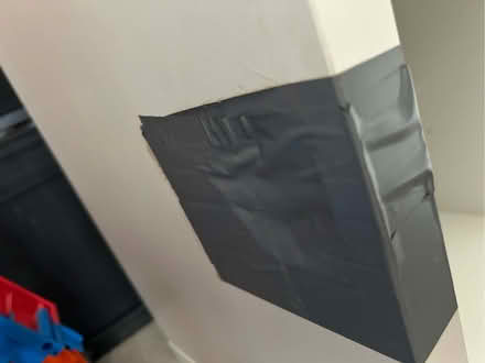 Photo of free IKEA kallax unit (damaged) (Campbell Park MK9) #4