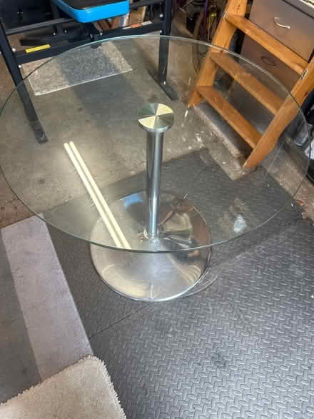 Photo of free Round glass table (Walstead RH16) #1