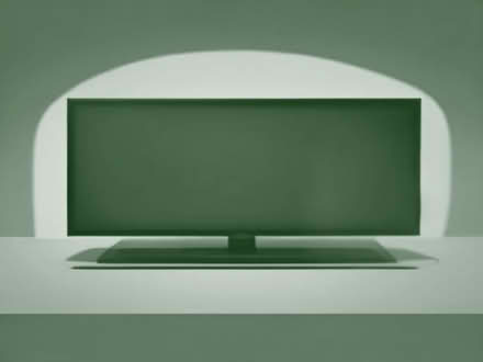 Photo of free Samsung 40" TV with Remote (Presteigne, LD8) #1