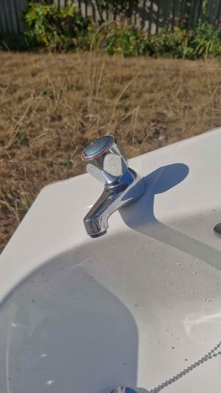 Photo of free Bathroom wash basin (Steyning BN44) #3